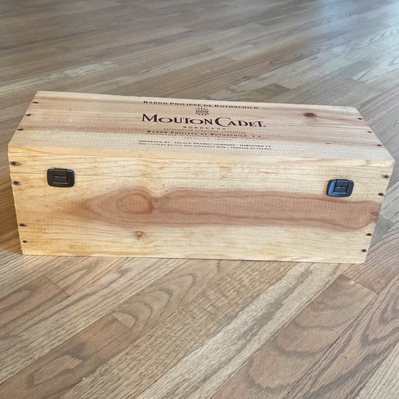 Vintage Wood Wine Box - Picture 3 of 10